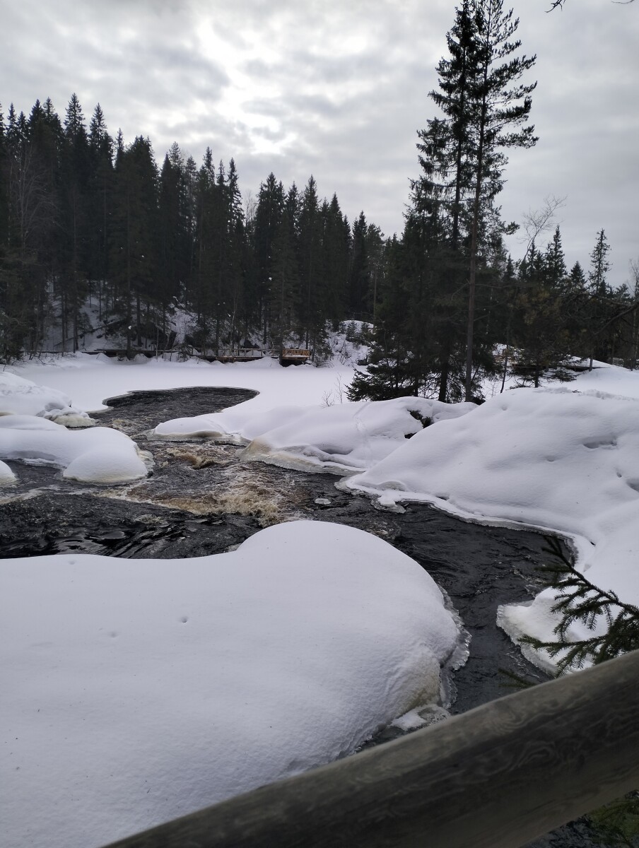 Водопад Ахинкоски