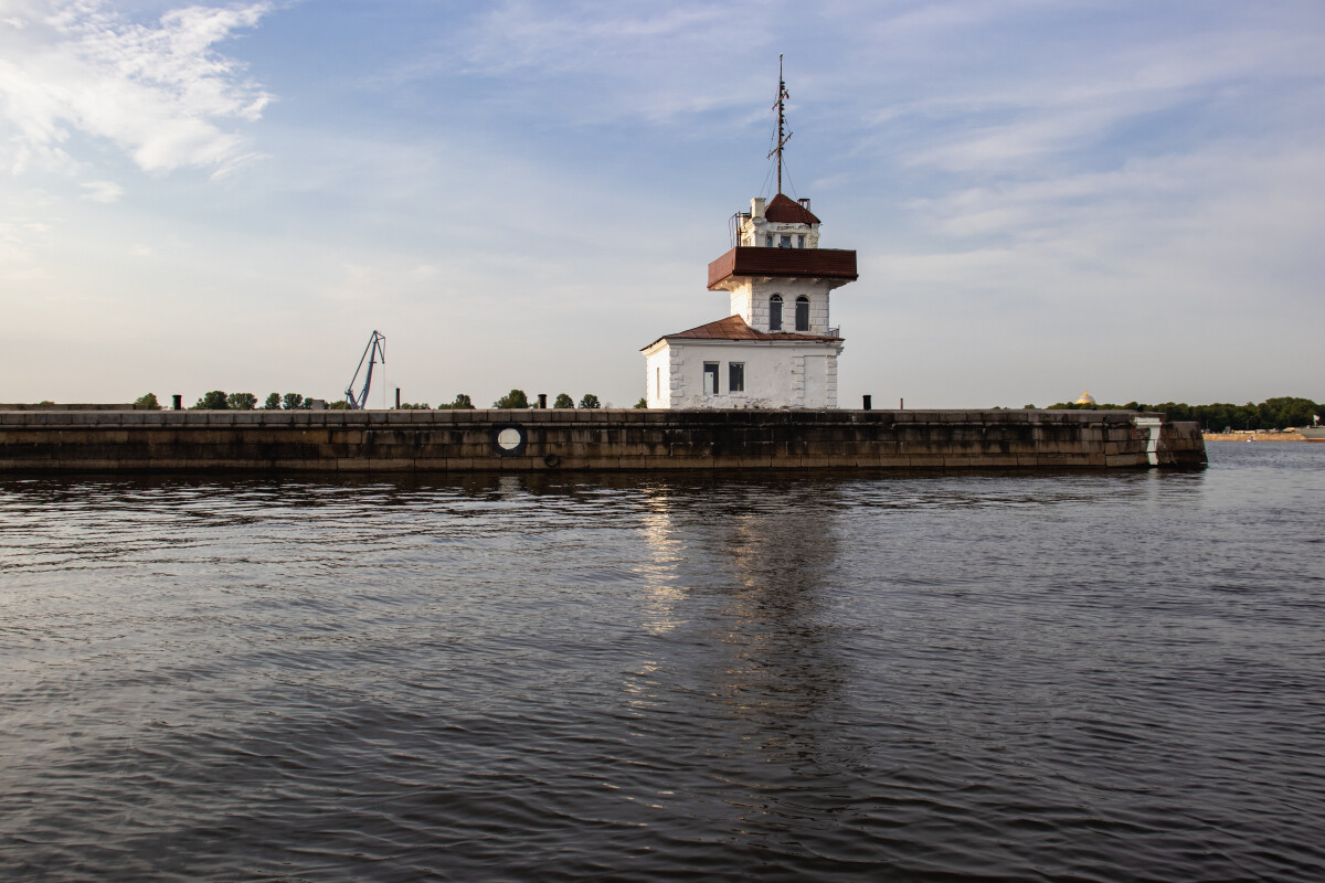 Водная прогулка по фортам Кронштадта