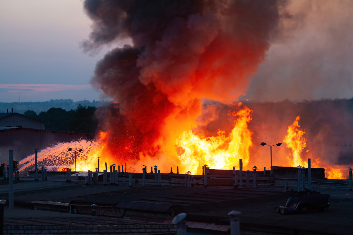 Large blaze at burning industrial building