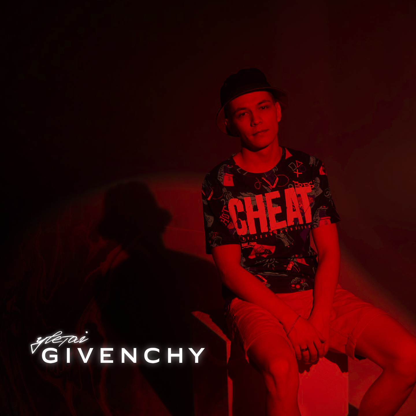 GIVENCHY