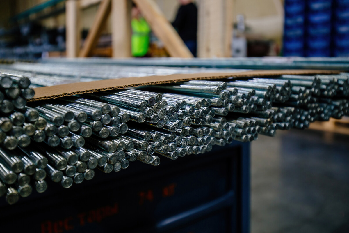 Threaded steel rods, selective focus