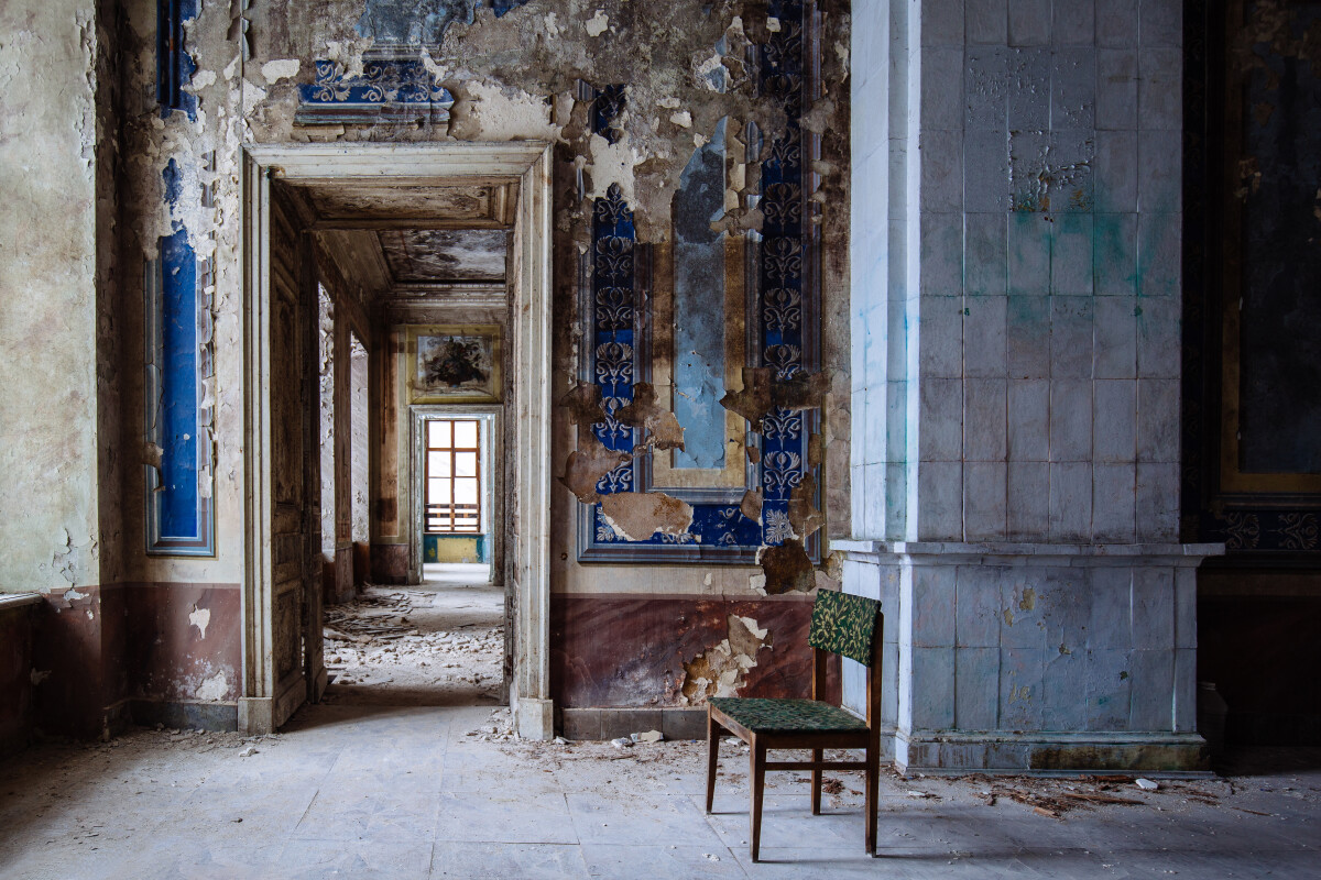 Old majestic abandoned historical mansion Pertovo-Dalnee, Moscow region, inside view