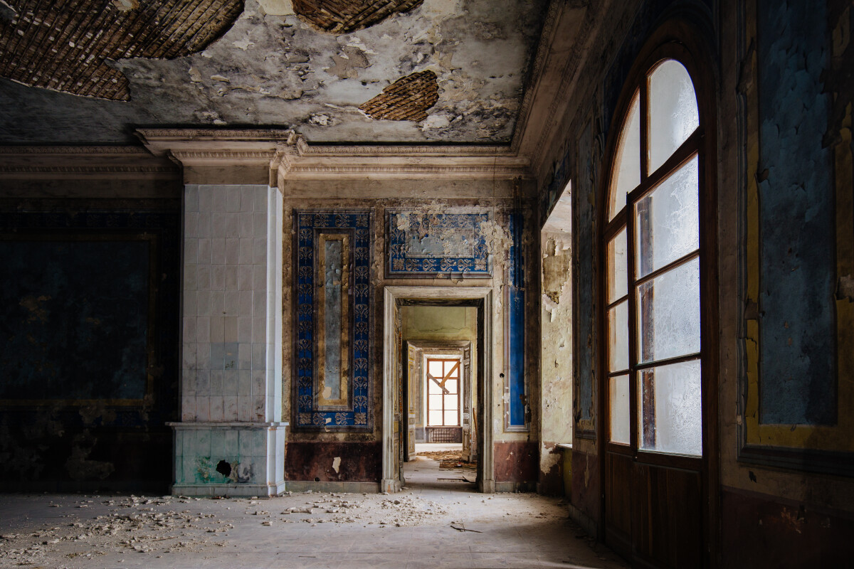 Old majestic abandoned historical mansion Pertovo-Dalnee, Moscow region, inside view