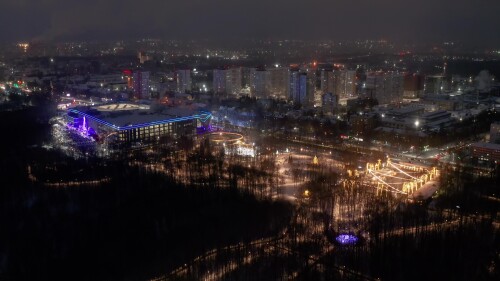 Нижний Новгород зимой. Парк Швейцария ночью. Вид с воздуха.