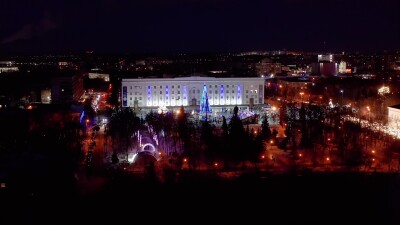 Ульяновск зимой, празднование Нового года на Соборной площади. Вид с воздуха.